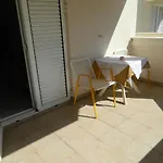 Mena Apartmani