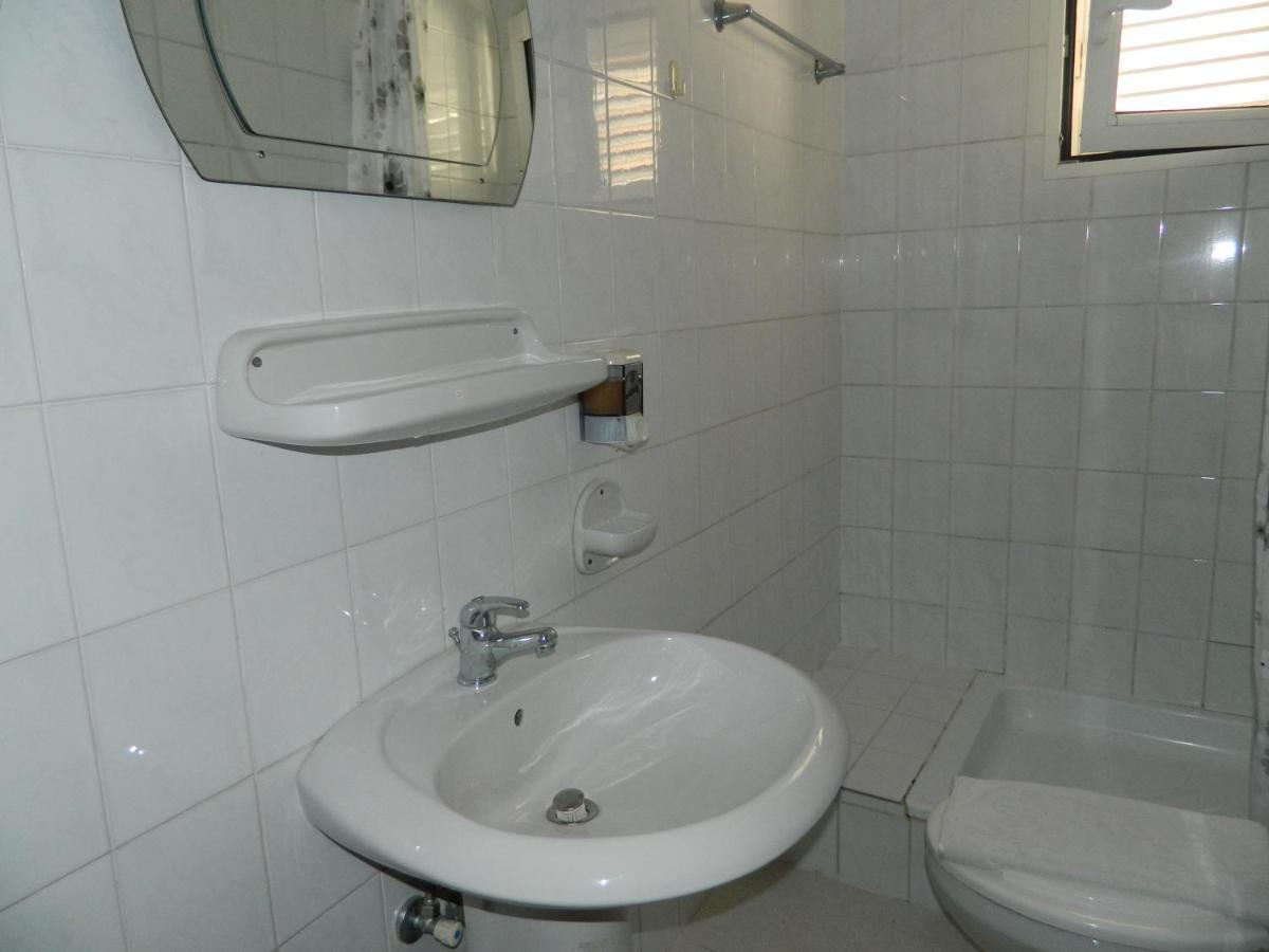 Apartment Mena *