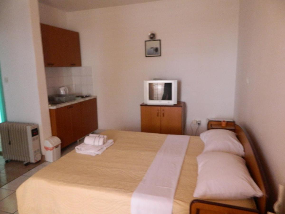 Mena * Budva